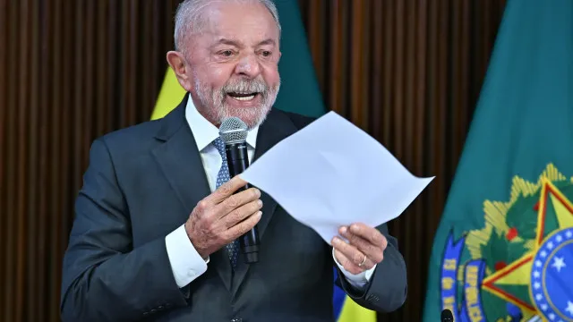 Governo Lula rechaça nova tarifa dos EUA sobre trabalho forçado e cita falta de base legal