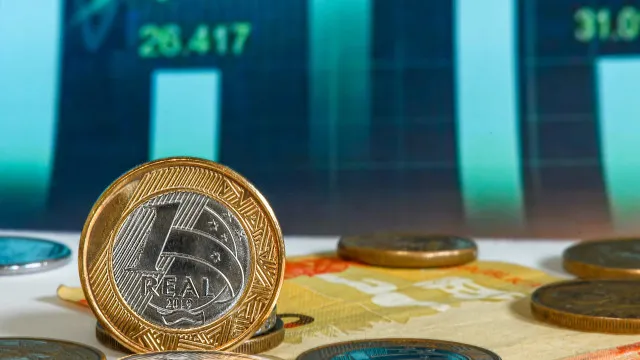 Selic no fim de 2026 cai de 14% para 13,75%, calcula Focus