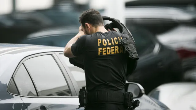 PF faz operação contra lavagem de dinheiro de bets; Nelson Wilians é um dos alvos
