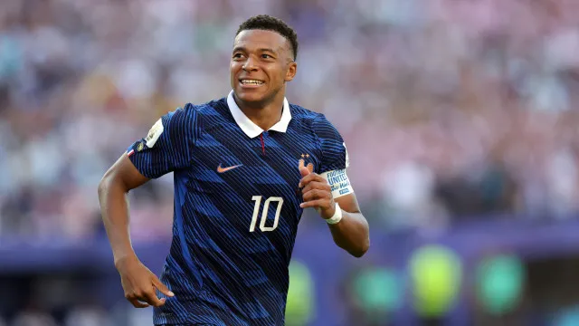 Kylian Mbappé retorna à franquia EA Sports FC como estrela da capa do jogo