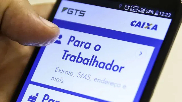 FGTS: pessoas com 70 anos ou mais têm direito a benefício exclusivo; veja
