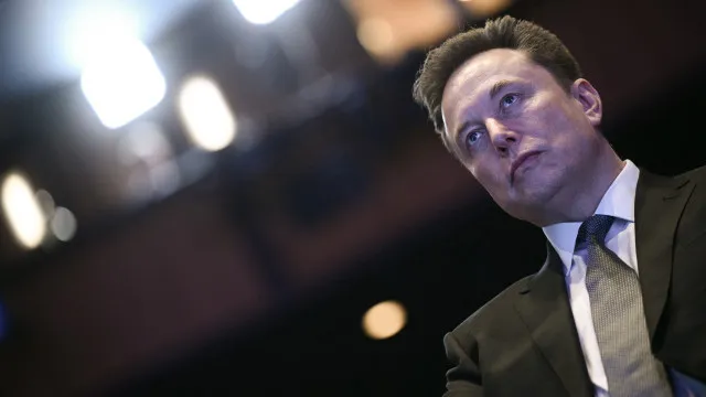 Veja o primeiro teaser do documentário sobre Elon Musk: "Cruel e egoísta"
