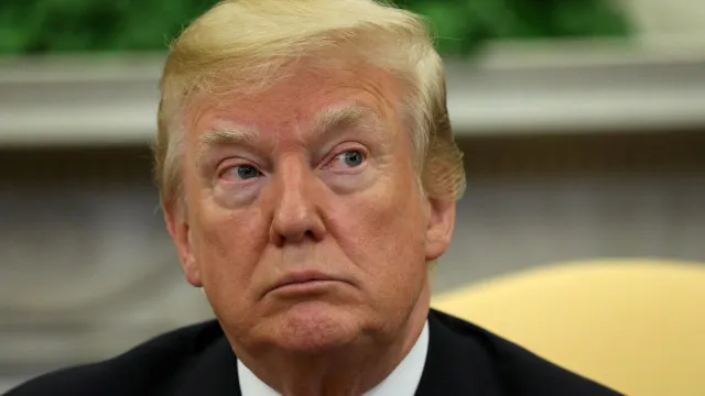 Trump, sobre desaceleração em IA: 'Não matem a galinha dos ovos de ouro!'