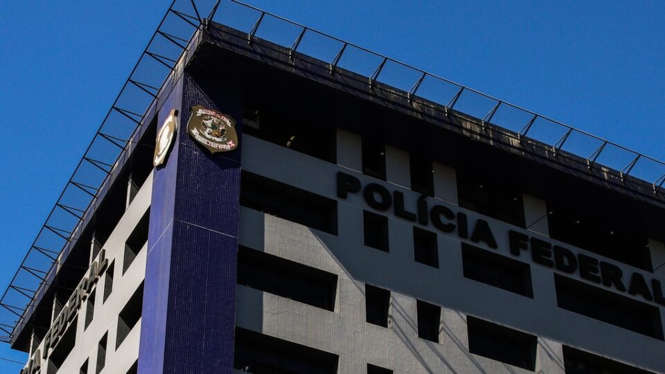 “Rei do Lixo” da BA volta a ser alvo da PF por fraudes na educação em MG