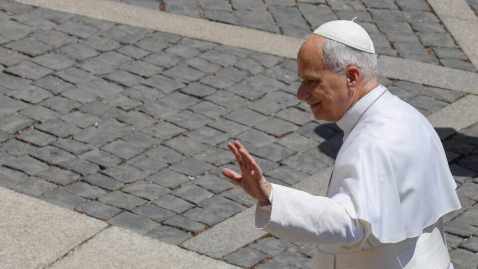 600 mil pessoas se inscrevem para missa do Papa Leão XIV em Paris
