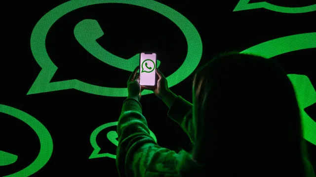 WhatsApp começa a testar mensagens agendadas no iPhone; veja como usar
