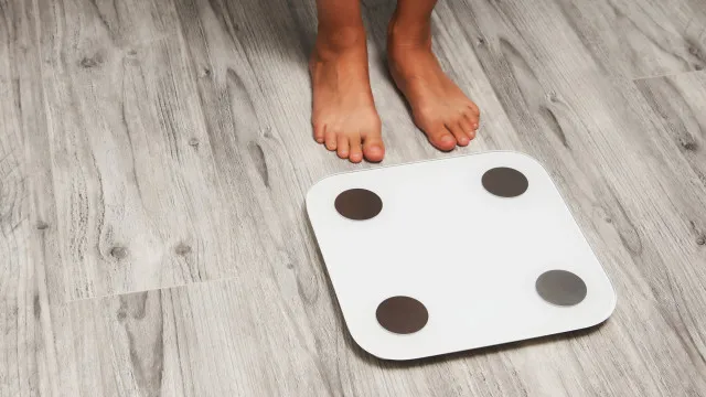 Balança inteligente vale a pena? Veja vantagens e desvantagens
