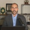Diálogos mostram Eduardo xingando Bolsonaro em discussão sobre Tarcísio