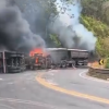 Acidente com dois caminhões causa incêndio em rodovia do Ceará