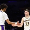 Lakers poupam Doncic e Reaves contra os Blazers; LeBron segue fora