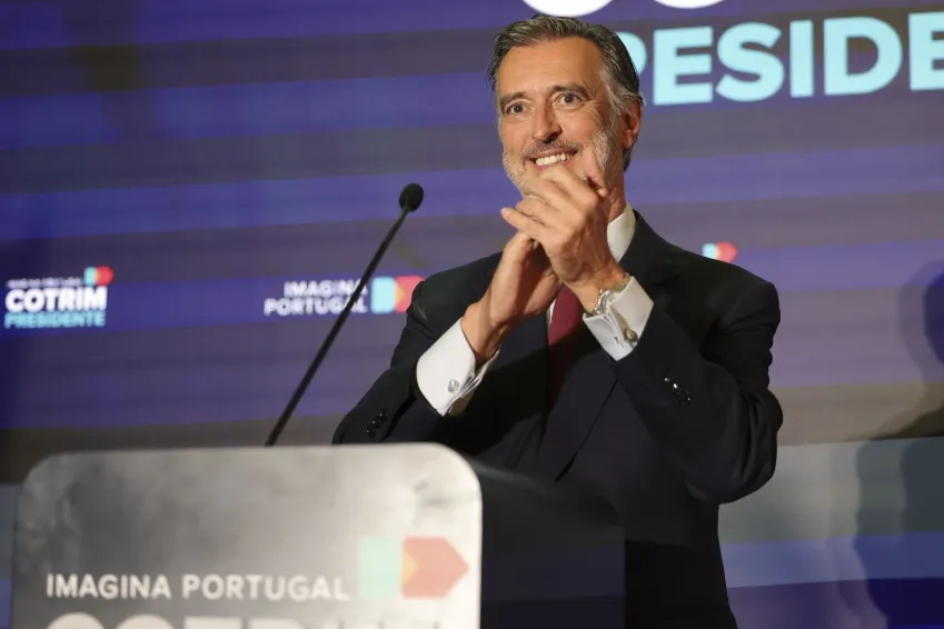 O candidato presidencial João Cotrim Figueiredo, representante do Partido da Iniciativa Liberal (IL) • Photo by Rita Franca/NurPhoto via Getty Images