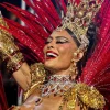Juliana Paes celebra título da Viradouro no Desfile das Campeãs: “É nosso!”